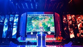 BLG战队公开选手头围数据，训练室趣事引爆“头围亦有差距”热议